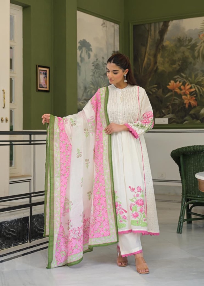 Mulmul cotton suit set by Kala Textiles